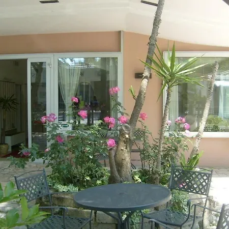 Bel Air Rivazzurra Di Rimini
